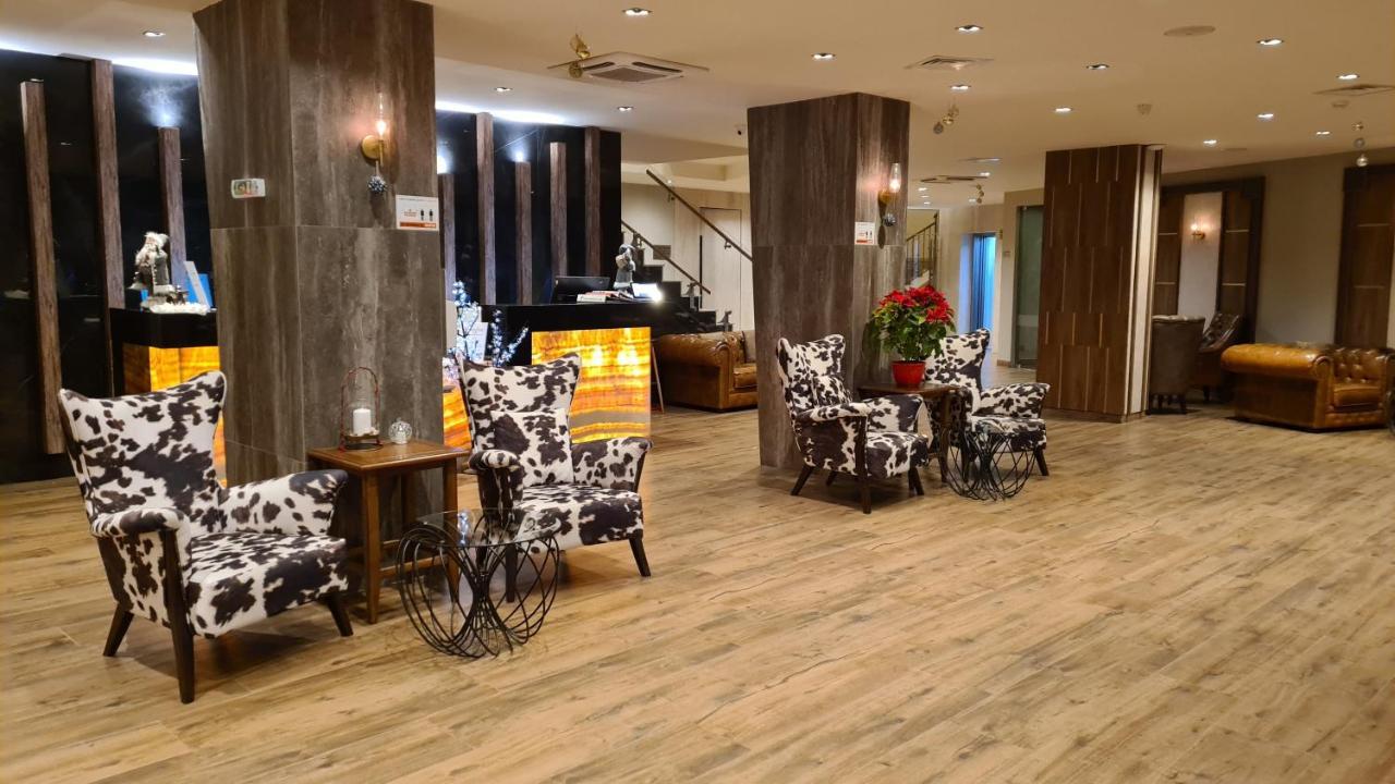 Apartmanica Double 101-12, Big Terrace, St Ivan Rilski 4 Star Resort, Apartment Bansko